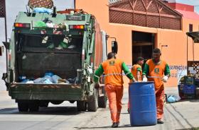 Coleta de lixo em Aracaju é retomada após dois dias de suspensão