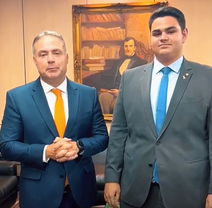 Ícaro de Valmir e o Ministro Renan Filho anunciam novidades sobre duplicação da BR-235