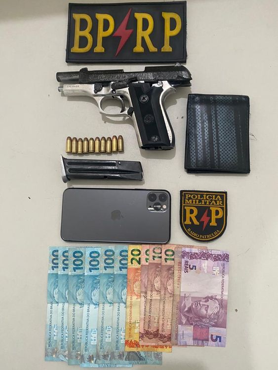 PM apreende drogas e uma arma de fogo em bairros de Aracaju e em Laranjeiras