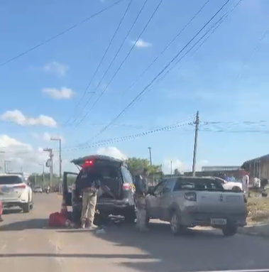 PRF prende motorista em Itabaiana após tentativa de fuga na BR-235