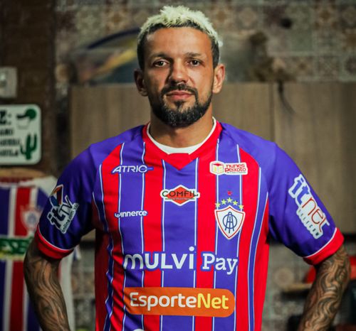 Ídolo do Itabaiana, Matheus Nascimento está de volta após 18 anos 