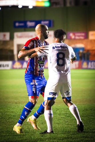 Itabaiana vence jogo de ida contra o Sergipe no Campeonato