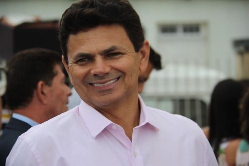 Em pesquisa para o Governo com cinco grandes nomes, Valmir de Francisquinho é o terceiro mais citado pelos eleitores