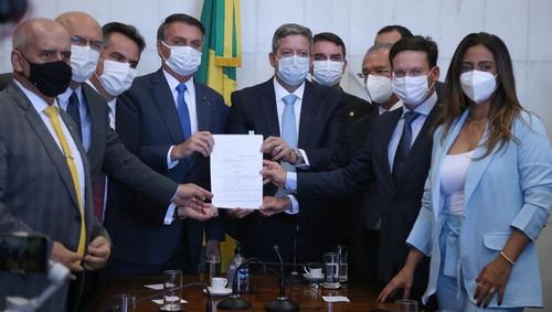 Programa Auxílio Brasil reunirá seis benefícios sociais. Confira
