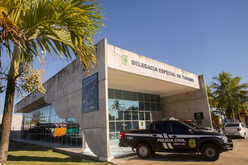 Polícia Civil prende mulher trans suspeita de cometer crimes em Aracaju 