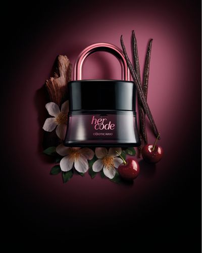 O Boticário apresenta Her Code Touch, fragrância que inspira o prazer feminino pelo toque

