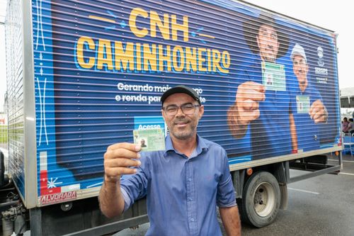 CNH Caminhoneiro amplia vagas, mas exige atenção redobrada aos prazos