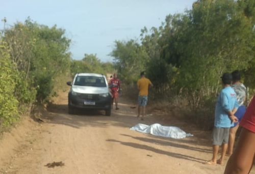 Animal solto na pista provoca acidente fatal em Poço Redondo