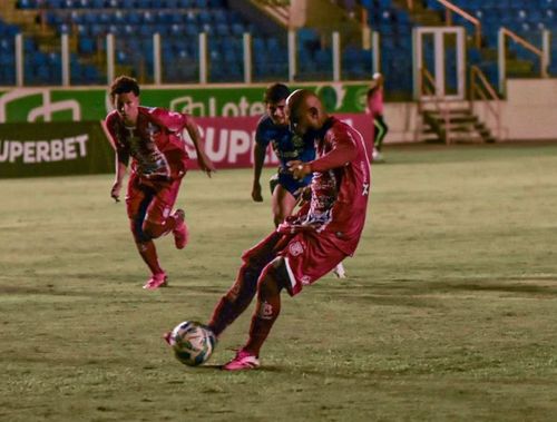 No apagar das luzes, Dorense vence Desportiva Aracaju pela terceira rodada do Sergipão 2026