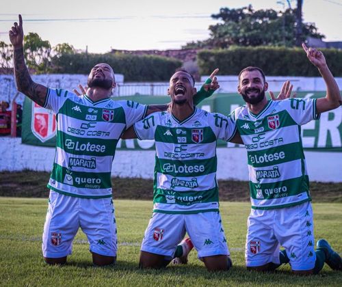 Lagarto goleira Dorense por 5 a 1 e assume vice-liderança do Sergipão 2026
