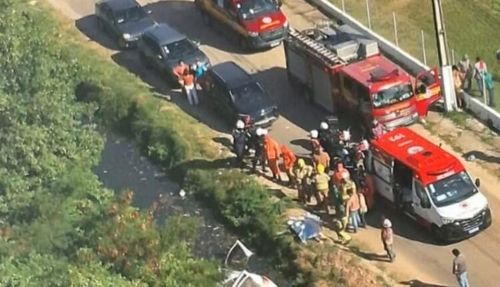 Carro cai em canal em Aracaju e motorista morre no local