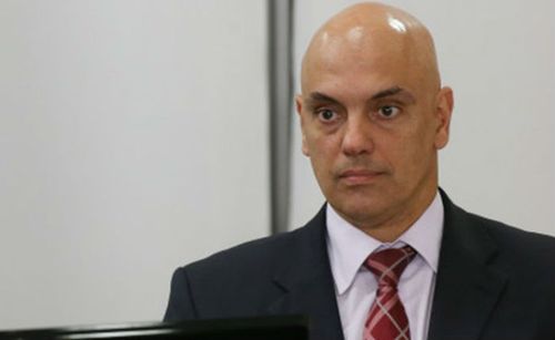 Moraes diz que X pagou multa em conta errada e pede regularização