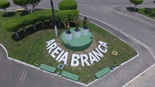 Prefeitura de Areia Branca reforça compromisso com gestão ética em meio a notícias de operação