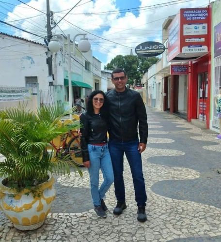 Casal aventureiro desbrava o estado e já visitou 72 municípios sergipanos sob duas rodas