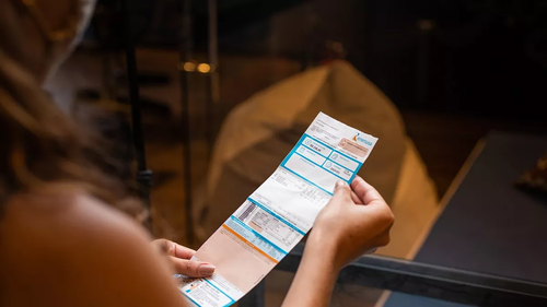 Conta de luz de novembro continua com bandeira vermelha patamar 1 