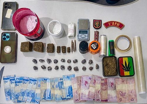 Dois suspeitos são presos em Macambira com cocaína, maconha e materiais para tráfico