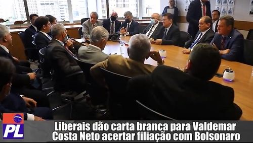 Após reunião, PL diz estar "pronto e alinhado" para receber Jair Bolsonaro