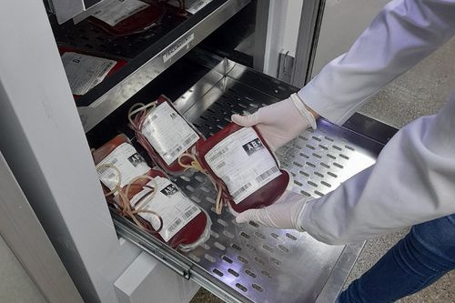 Hemose está com baixo estoque de todos os tipos sanguíneos e convoca sergipanos a serem doadores