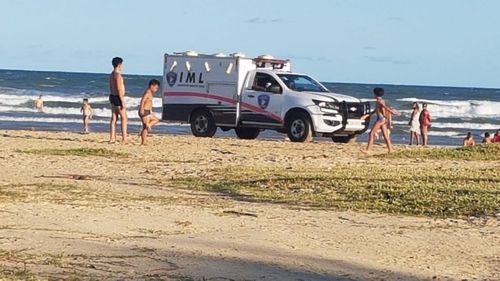Jovem morre afogado em praia na capital sergipana