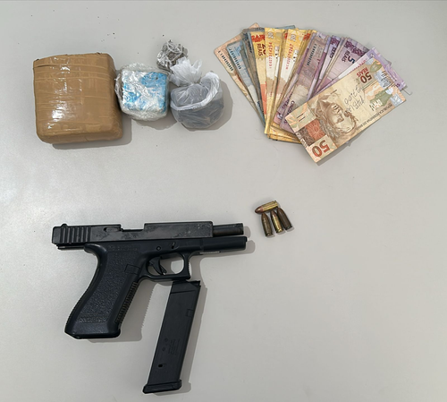 Homem investigado por tráfico morre em confronto com policiais em Ribeirópolis; pistola e drogas foram apreendidas