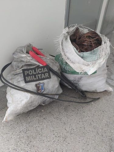 PM prende em Itabaiana trio suspeito de furtar cabos de fio de cobre de uma pedreira