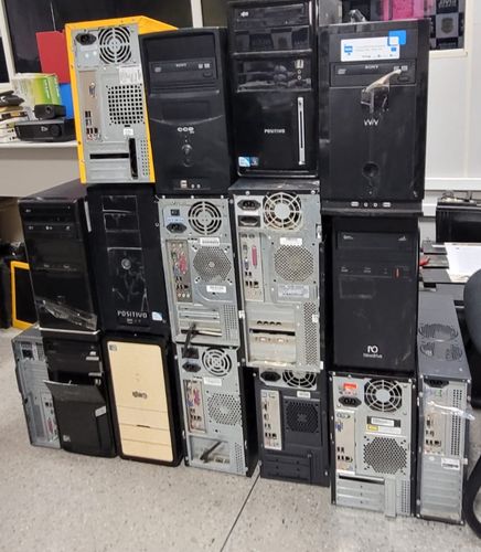 Polícia prende homem e apreende quase 100 aparelhos eletrônicos de origem ilícita em Itabaiana