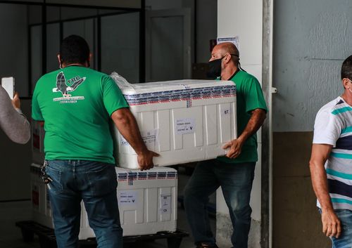 Sergipe recebe nova remessa de vacinas da Pfizer para aplicação da segunda dose
