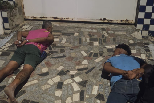 DHPP prende dois suspeitos de homicídio com tortura e corpo carbonizado em Aracaju