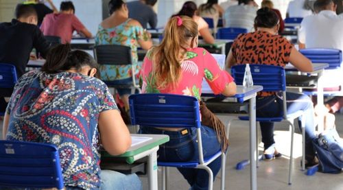 Encceja 2024: Provas acontecem neste domingo em todo o Brasil